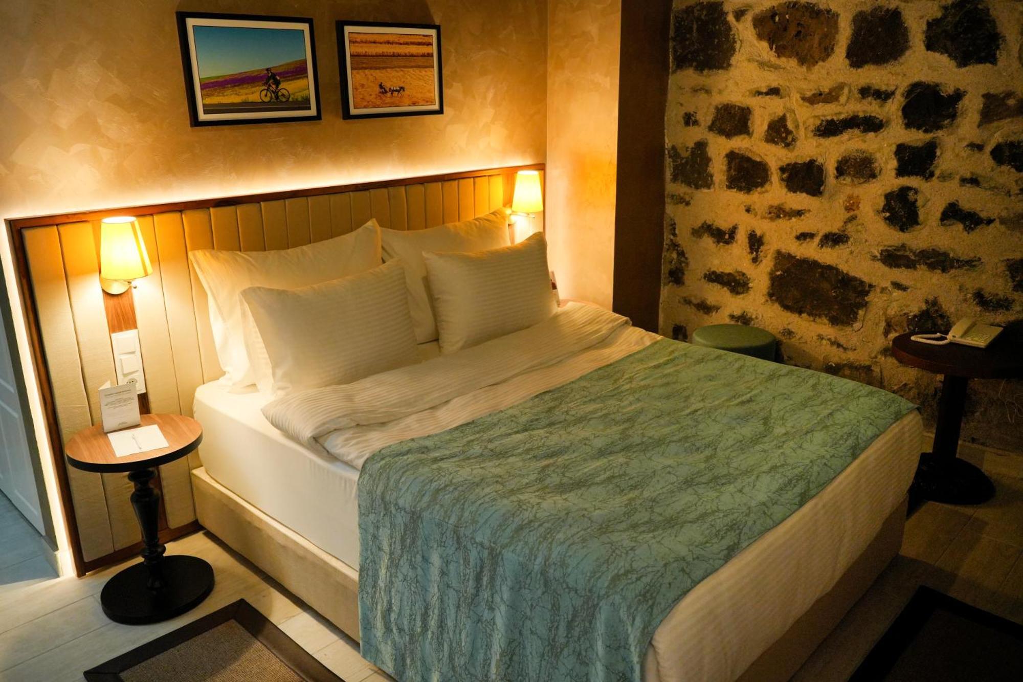 Hotel Qrista Managed By Dedeman à Kars Extérieur photo